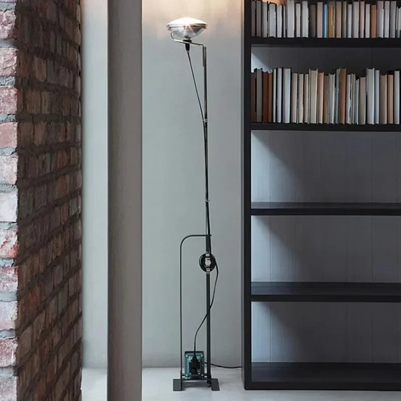 Lampadaire Classique Design Italien Pour Une Décoration Moderne