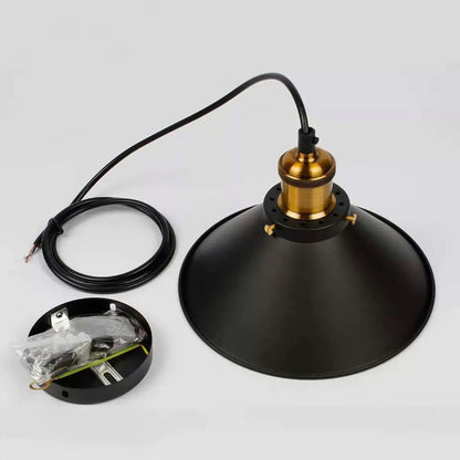 Lampe pendante en forme de cône en laiton