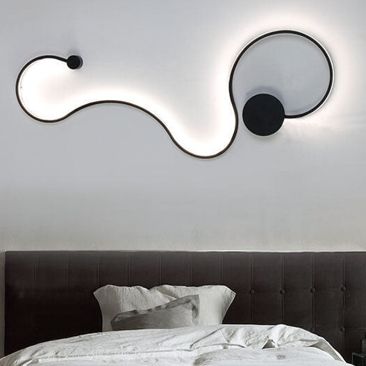 Applique Murale Moderne À Led Incurvée En Aluminium En Forme De Serpent À 1 Lumière