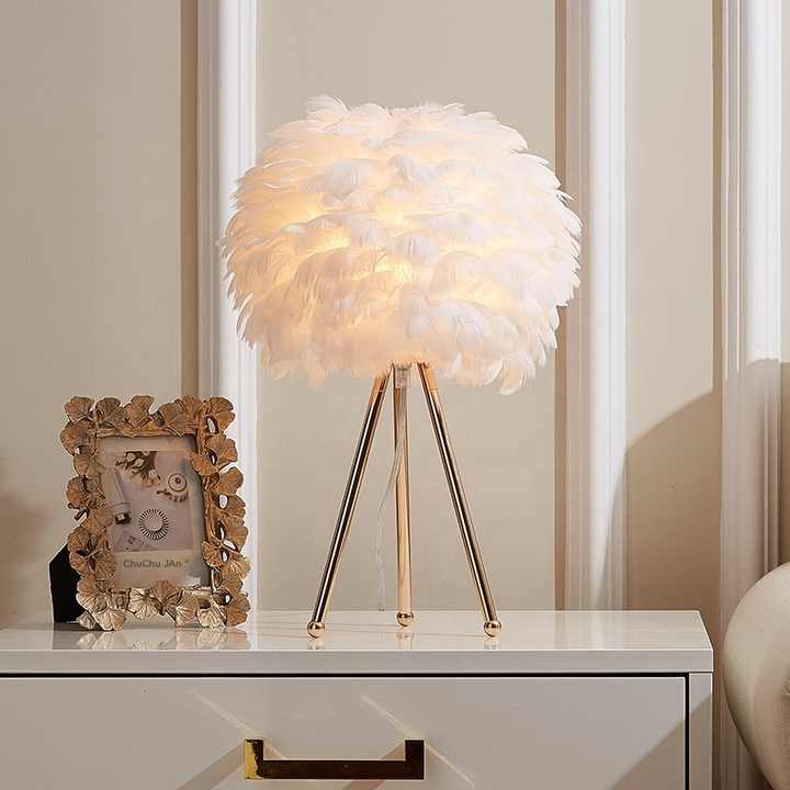 Fintor - Lampe de table à intensité variable avec plumes de luxe