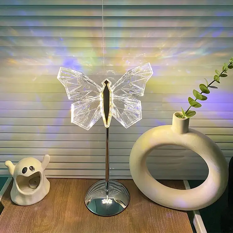 Lampe De Table En Cristal Papillon