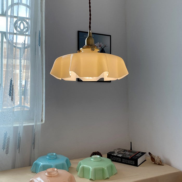 Lampe Suspendue Rétro En Verre À Motif De Fleur De Couleur Crème